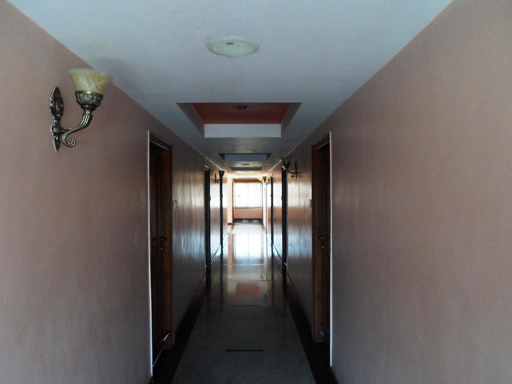 The Chakrie Residency Hotel Tirupati Zewnętrze zdjęcie
