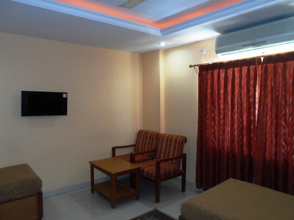 The Chakrie Residency Hotel Tirupati Zewnętrze zdjęcie